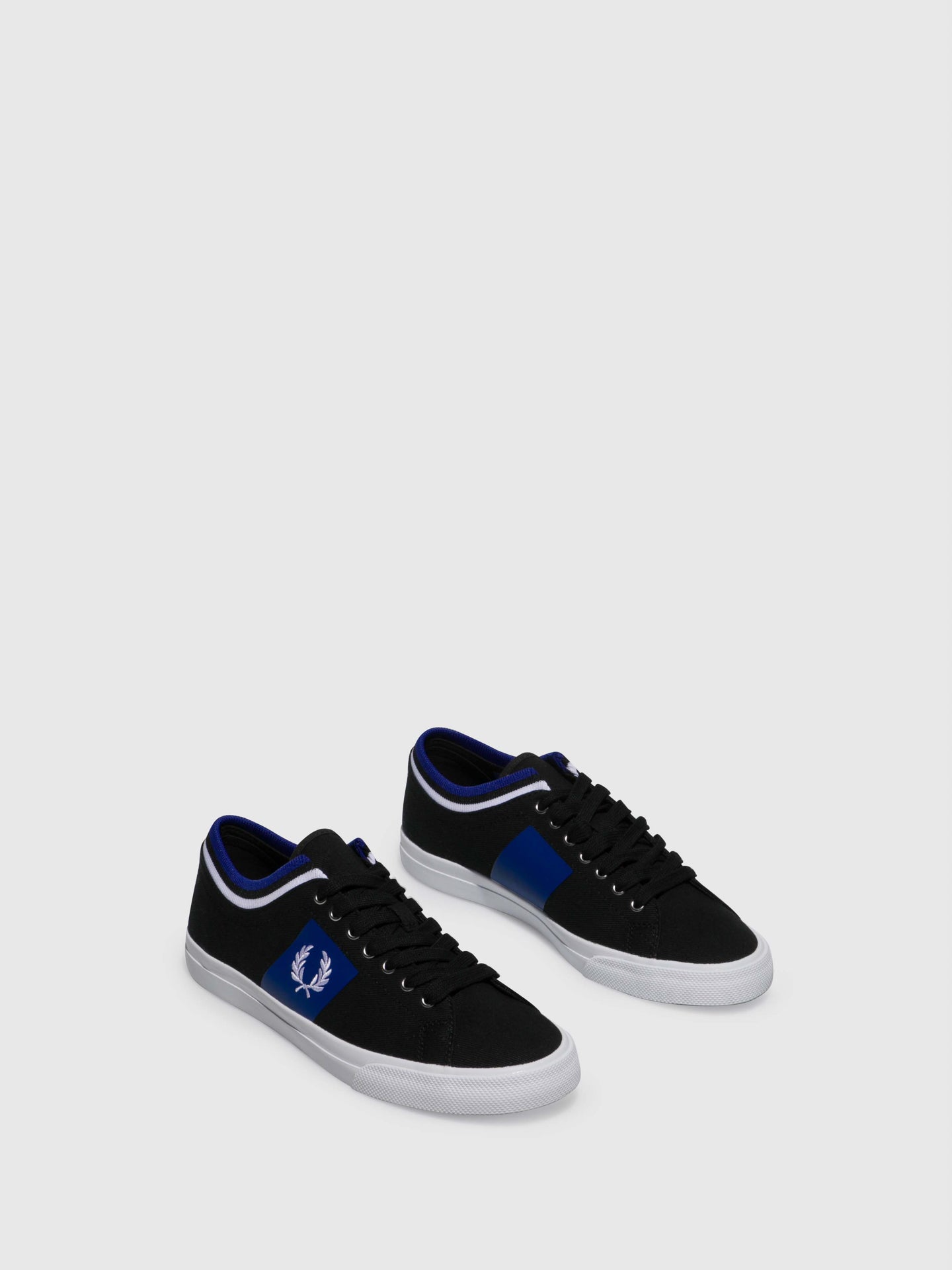Fred Perry Ténis com Atacadores em Preto